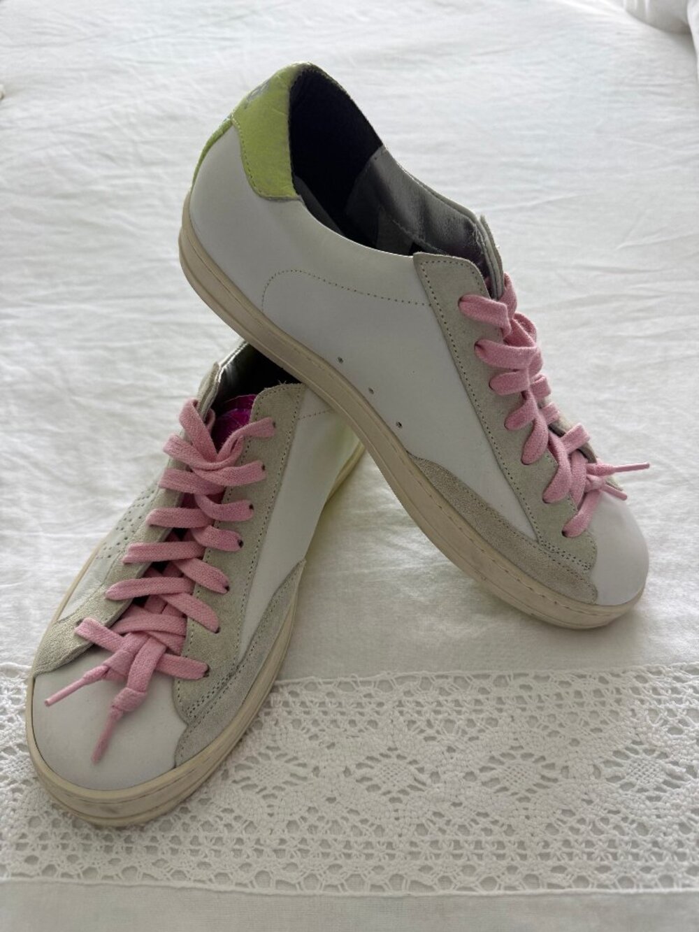 P448 John Low Top Sneakers